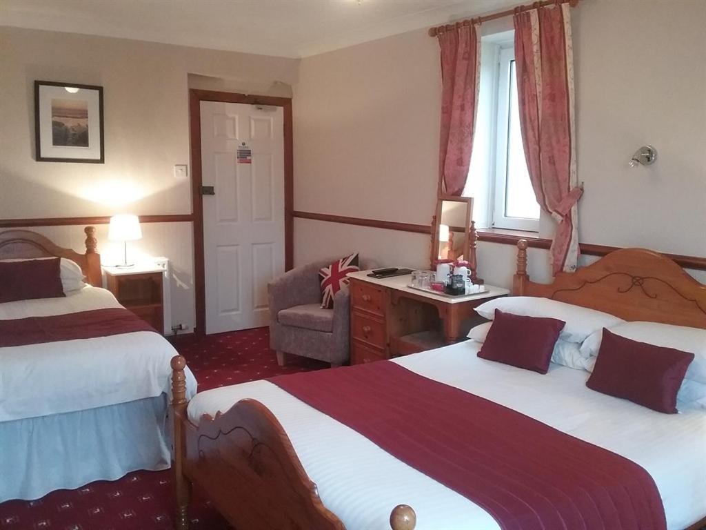 The Gower Hotel 손더스풋 외부 사진