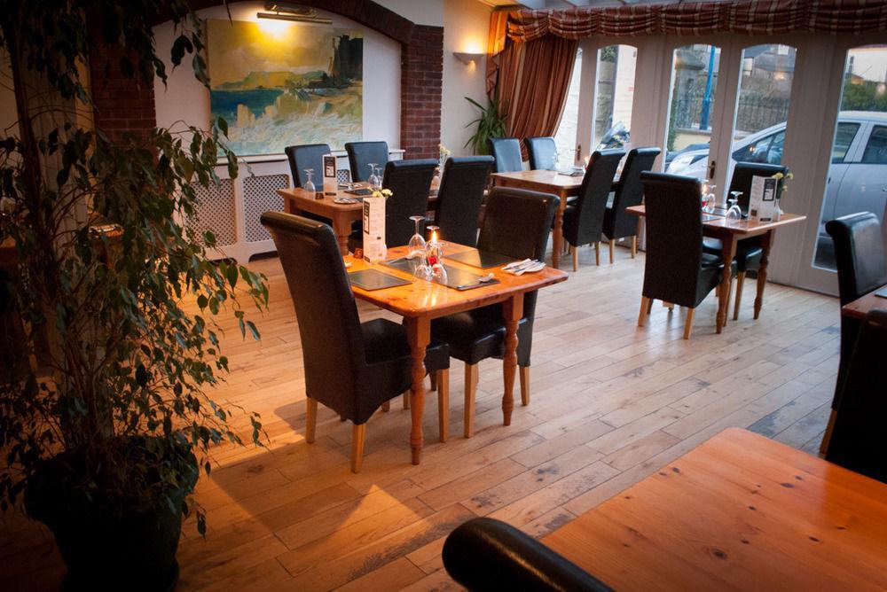 The Gower Hotel 손더스풋 외부 사진