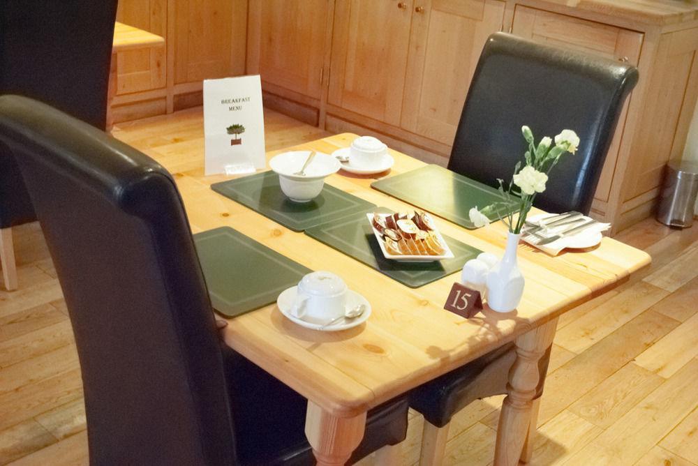 The Gower Hotel 손더스풋 외부 사진