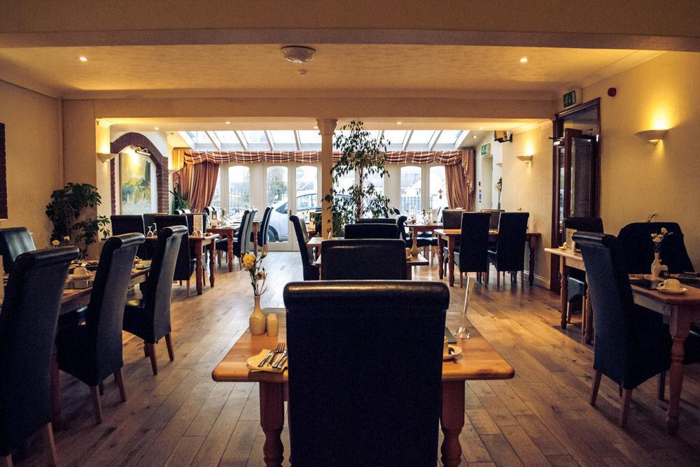 The Gower Hotel 손더스풋 외부 사진